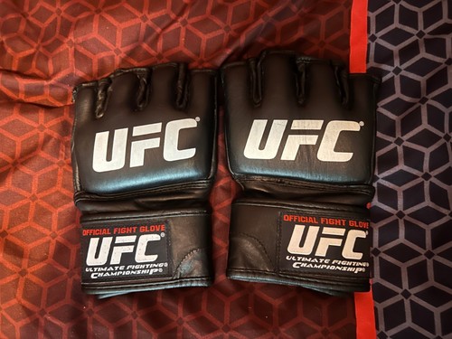 Ufc official fight gloves - ufc, size
